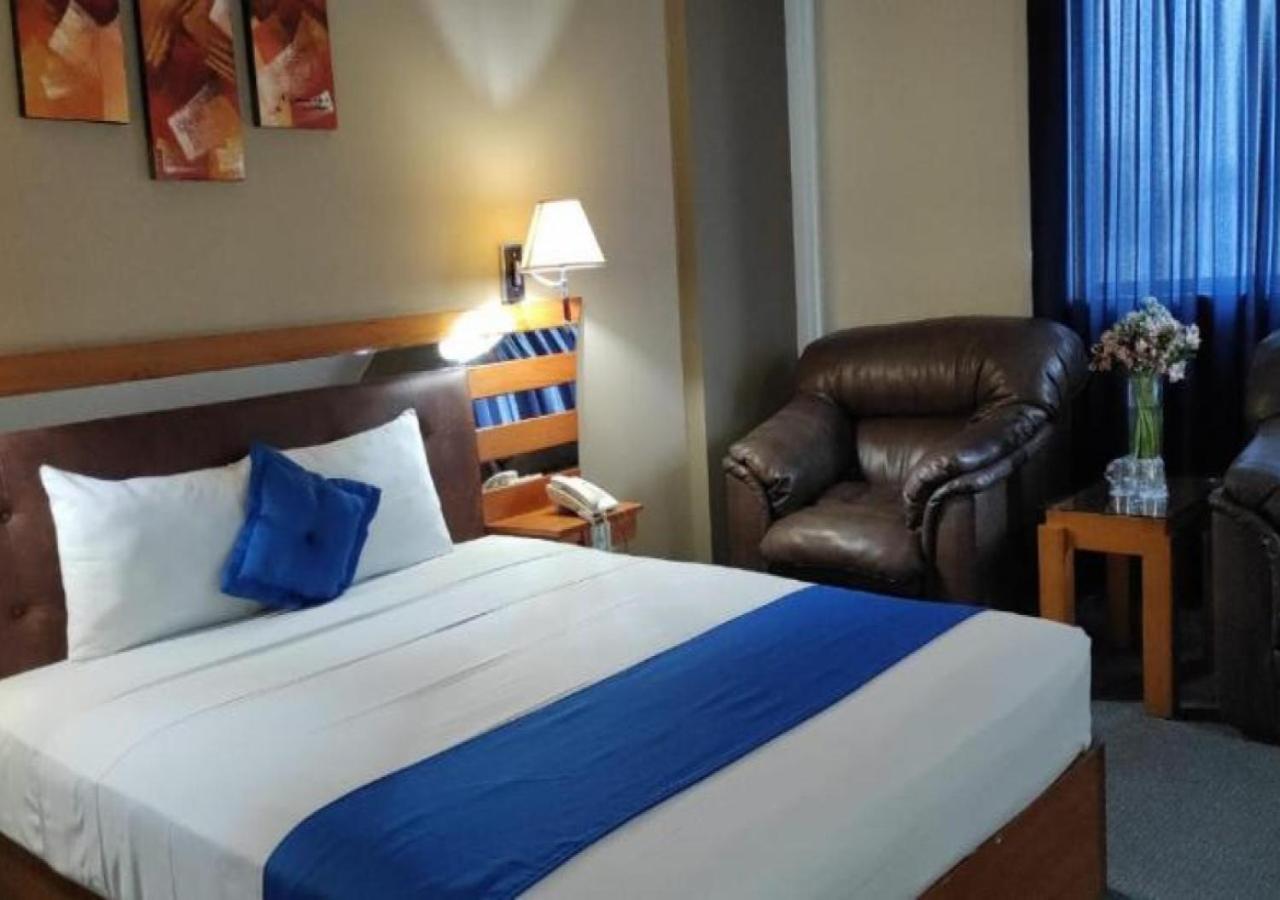Blue Star Hotel リマ エクステリア 写真